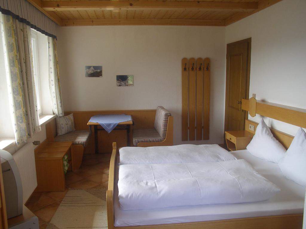 Hotel Haus Gschwendtner Pfarrwerfen Pokoj fotografie