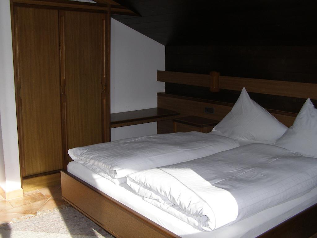 Hotel Haus Gschwendtner Pfarrwerfen Pokoj fotografie
